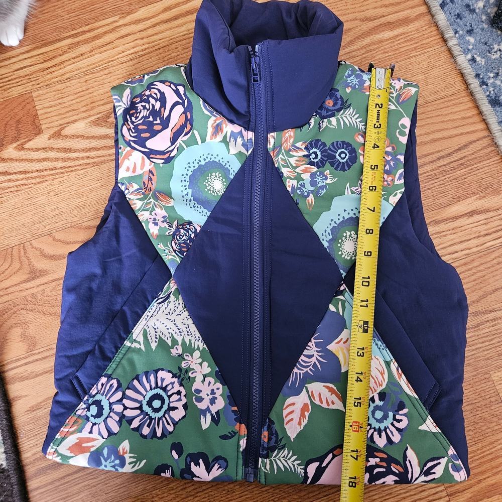 Anthropologie Daily Practice Quilted Puffer Vest Size XS - Picture 6 of 7